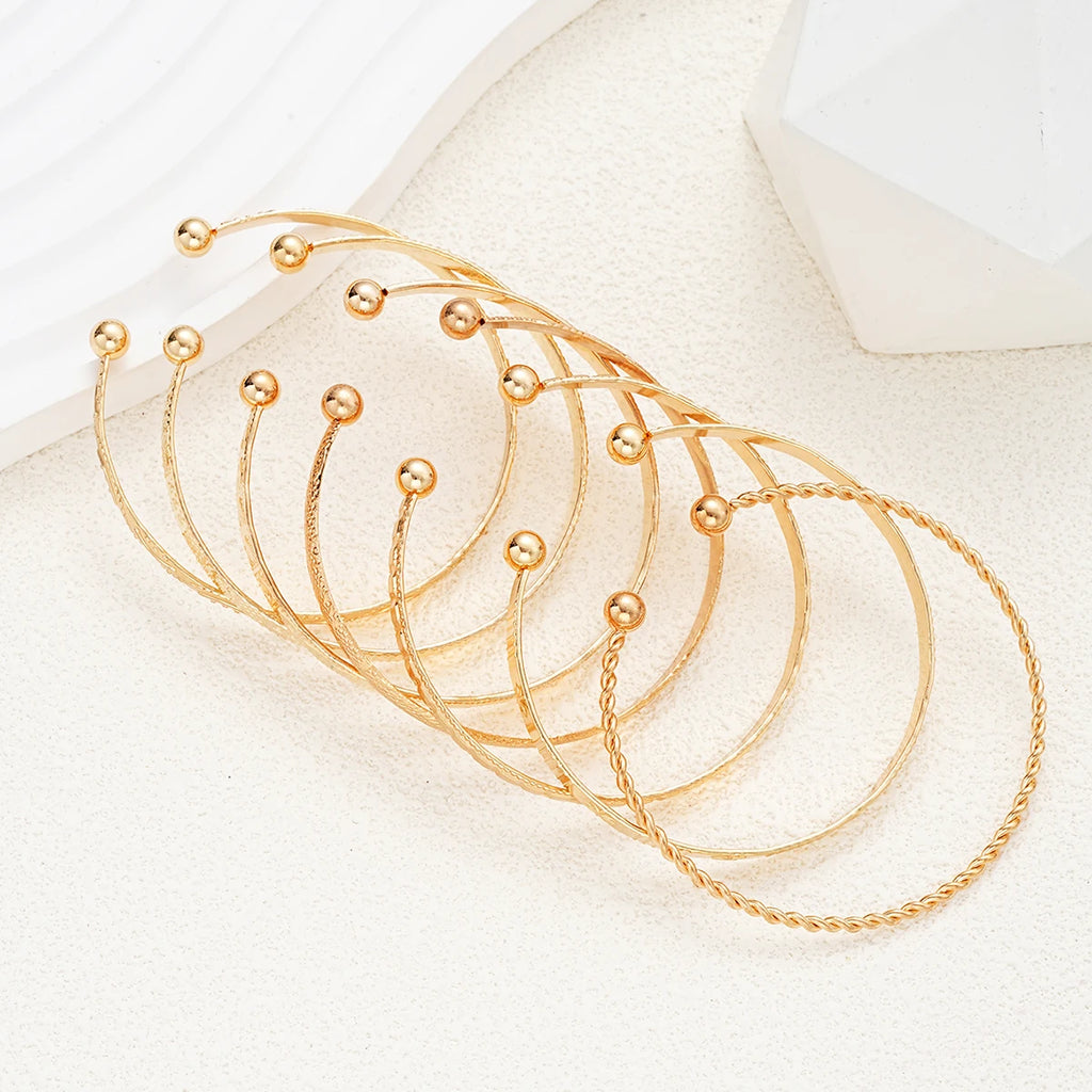 7 Pcs Punk Gold Color Bracelets Set for Women Gothic Heart Print Metal Open Bangle Fashion Jewelry Streetwear Gift